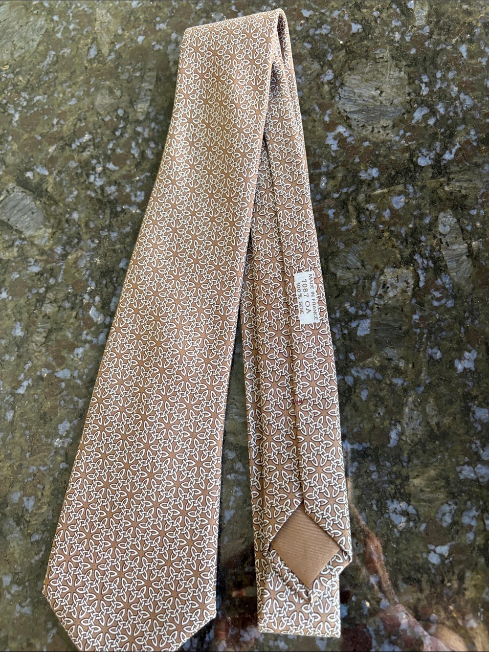 HERMES Brown Patterned Silk Tie - 7987 OA - LIKE NEW